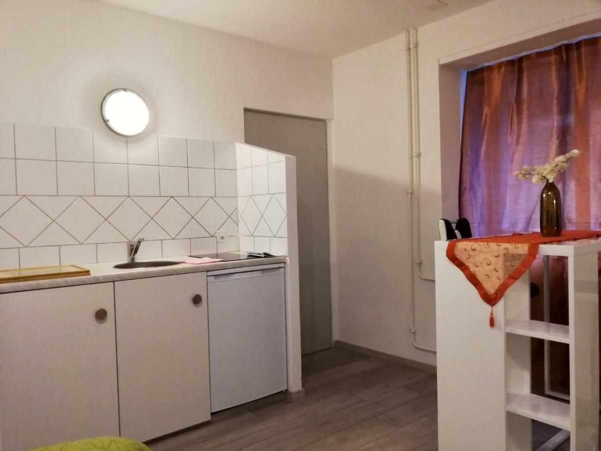 Apartment Im Herzen Von Bremgarten Exteriör bild